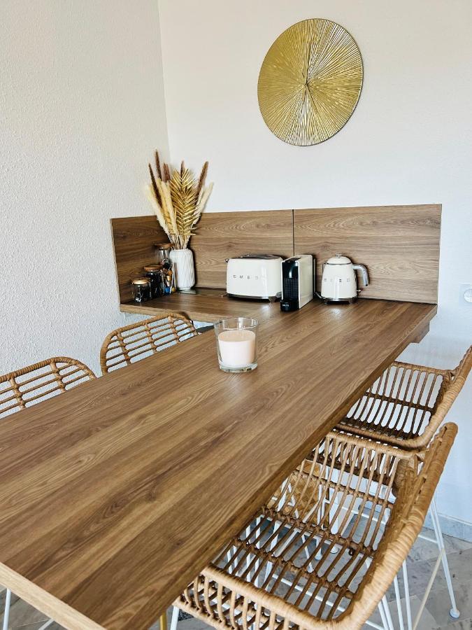 Studio Chic & Cosy Vue Mer, Clim, Parking Ла Гранде-Моте Екстериор снимка